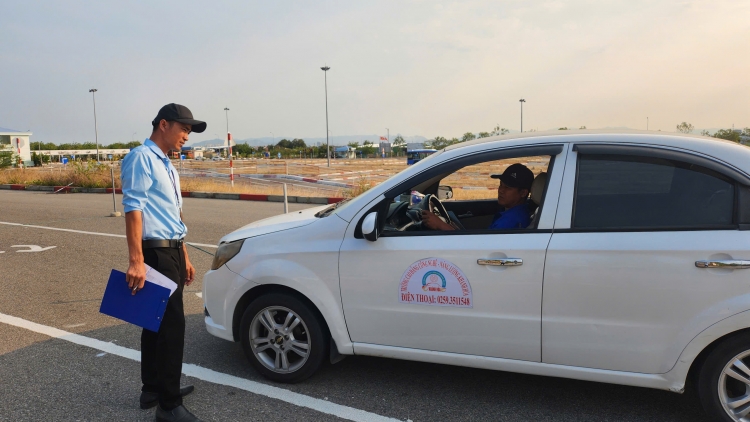 Phía sau tay lái không chỉ là an toàn của cá nhân