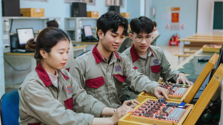 Mỗi địa phương không quá 3 trường cao đẳng, giải thể đại học không đạt chuẩn