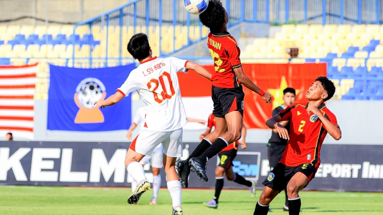 Thắng 10-0, U17 Việt Nam giữ vững ngôi đầu bảng A