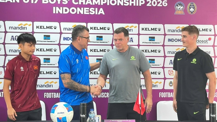 U17 Việt Nam tận hưởng trận đấu lớn