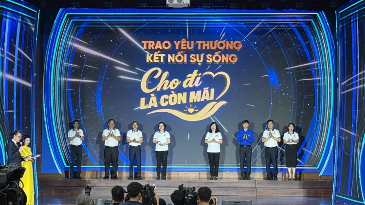 Lan tỏa thông điệp "Cho đi là còn mãi"