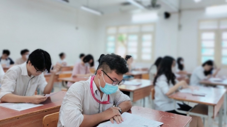 Thủ tướng yêu cầu xây dựng đề thi chất lượng, bảo mật, có độ phân hóa phù hợp 