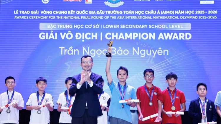 Trao 9 cúp vô địch quốc gia đấu trường toán học Châu Á - AIMO 2026