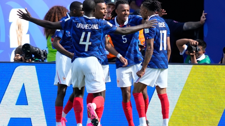 Mbappe lập cú đúp, Pháp thắng Senegal trong ngày ra quân