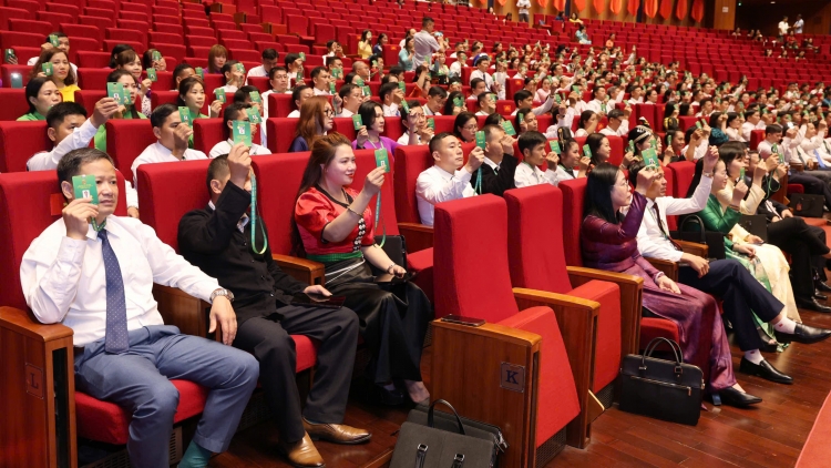 Đại hội lần thứ IX Hội Nông dân Việt Nam bầu Ban Chấp hành khóa mới