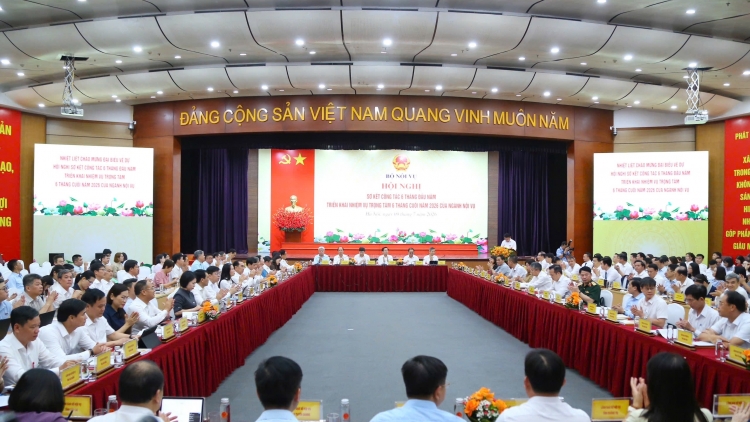Tiếp tục sắp xếp các đơn vị hành chính cấp xã chưa đạt tiêu chuẩn