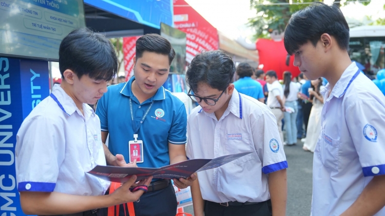 Hơn 127 nghìn hồ sơ tuyển sinh vướng dữ liệu phải hoàn thiện trước 17h ngày 24/7