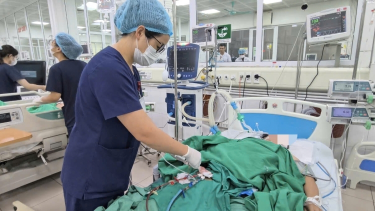 Bệnh nhân đái tháo đường cần đặc biệt thận trọng với sốt xuất huyết