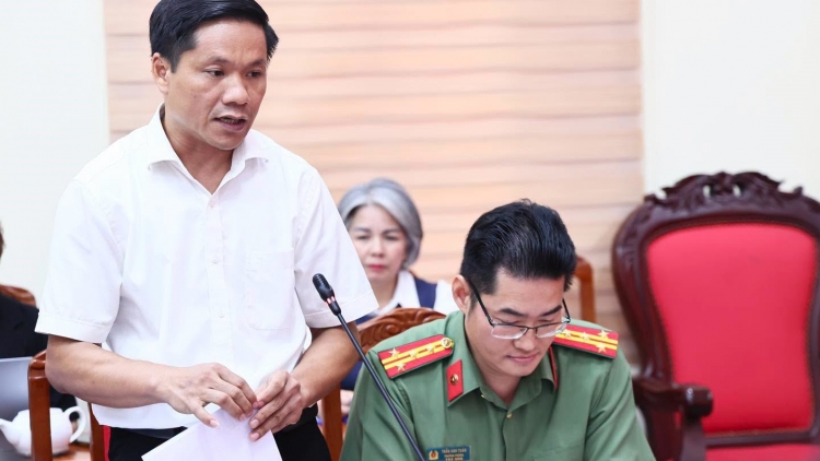 Có nên cho 328 thí sinh đạt 9-10 điểm môn Toán ở THPT Chuyên Tuyên Quang thi lại?