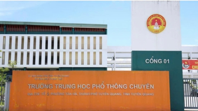 Bộ GD-ĐT: Thí sinh THPT Chuyên Tuyên Quang đăng ký xét tuyển không ảnh hưởng thí sinh khác