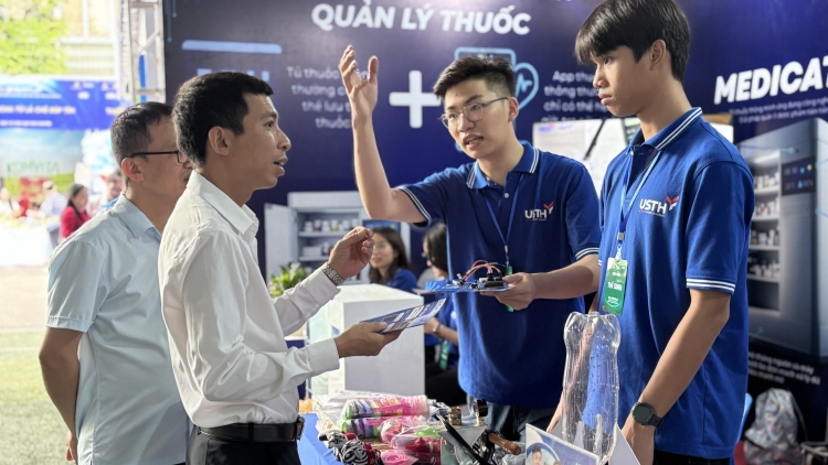 Đề xuất tăng mức trợ cấp sinh viên gắn với mức lương cơ sở
