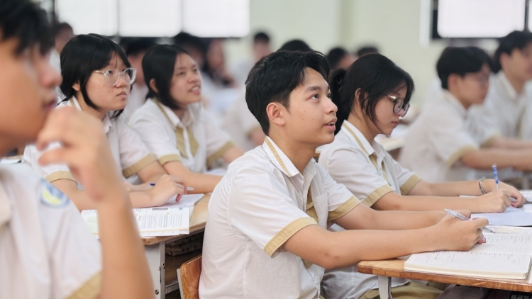 Hà Nội đưa tiếng Anh thành ngôn ngữ thứ 2 nhưng không làm nóng vội