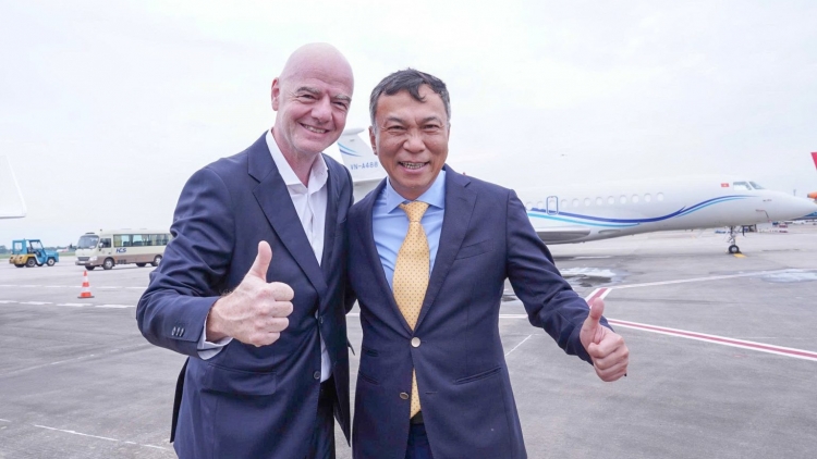 Chủ tịch FIFA Gianni Infantino dự khán trận Việt Nam – Thái Lan