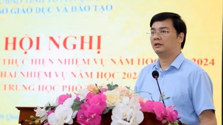 Tạm đình chỉ công tác đối với Giám đốc Sở Giáo dục và Đào tạo tỉnh Tuyên Quang