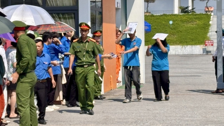 Thí sinh Tuyên Quang hoàn thành Kỳ thi tốt nghiệp THPT lần 2