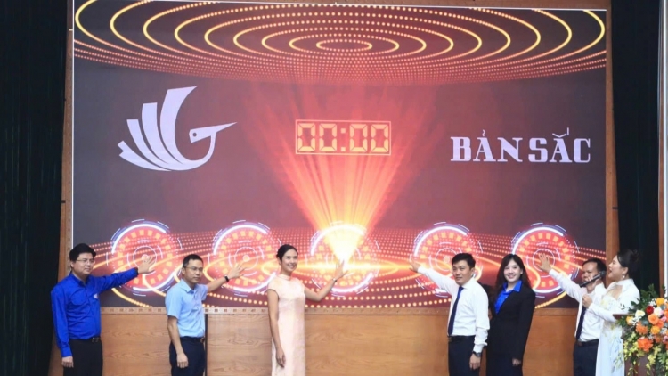 "Bản sắc": Lan tỏa các giá trị văn hóa bằng ngôn ngữ của thời đại số
