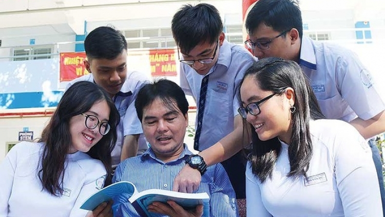 Dự kiến hiệu trưởng THPT được hưởng phụ cấp chức vụ cao nhất là 0,70