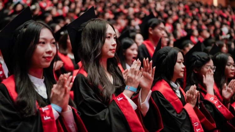 Đến năm 2035 giảm tối thiểu 20% trường đại học công lập