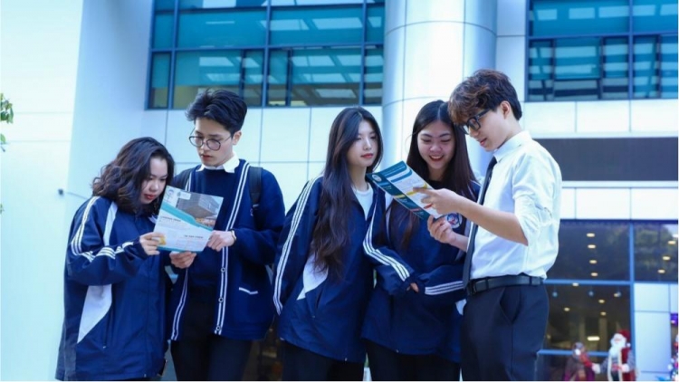 Bộ GD-ĐT yêu cầu rà soát mức thu học phí đại học, chỉ thu tối đa 10 tháng/năm