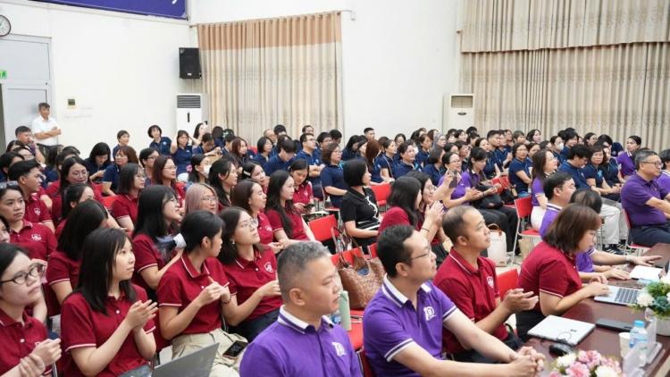 ULIS chia sẻ kinh nghiệm "Đưa tiếng Anh thành ngôn ngữ thứ 2 trong trường học"