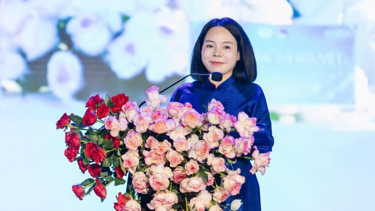 Hiệu trưởng nhắn nhủ tân sinh viên: "Điểm xuất phát không quyết định đích đến"
