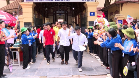 Đề thi Toán đổi mới, có độ phân hóa cao