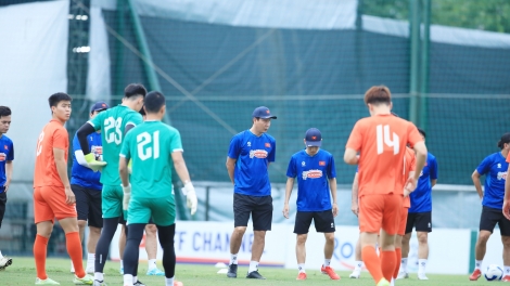 HLV Kim Sang Sik: “Niềm vui sẽ được nhân đôi khi chúng ta vượt qua khó khăn và giành chiến thắng”