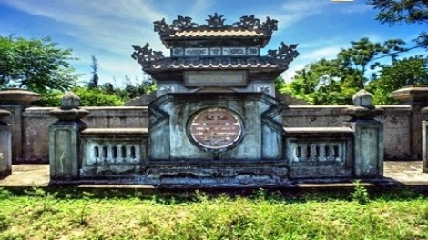 Lăng mộ danh nhân Trương Đăng Quế tại Quảng Ngãi