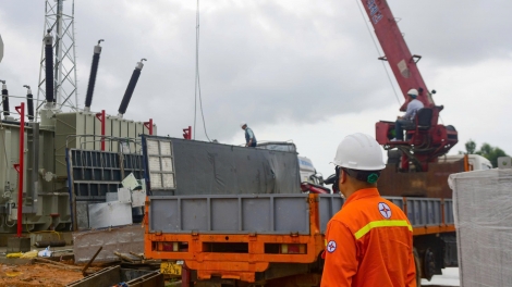 truyền tải điện Nghệ An nâng công suất trạm biến áp 220kV Nam Cấm