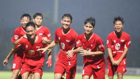 13 bàn thắng trong ngày khai mạc giải U15 quốc gia 2025