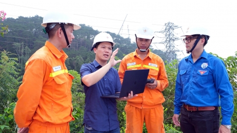 Bay UAV trên công trường 500kV Lào Cai - Vĩnh Yên