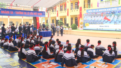 Gieo mầm yêu biển đảo từ sân trường