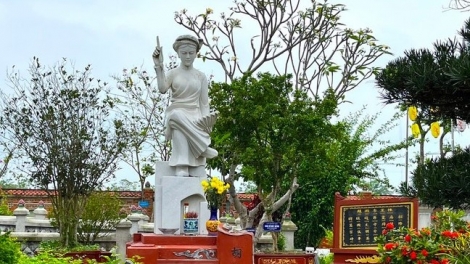 Hồ Xuân Hương: từ “Bà Chúa thơ Nôm” đến Danh nhân văn hóa thế giới