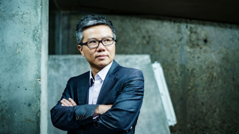 Tư duy không làm được thì đi mua là không đúng trong khoa học