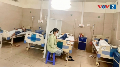 Người bệnh mạn tính cần cẩn trọng với làn sóng Covid -19 mới 