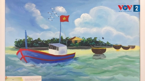 Triển lãm hơn 200 bức tranh của trẻ em