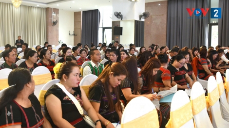 80 nghệ nhân Pa Cô về phố học cách "biến di sản thành tài sản"