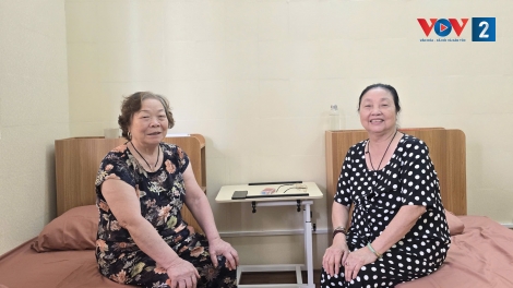 Góp tiền chăm cháu để ông bà có thời gian dưỡng già