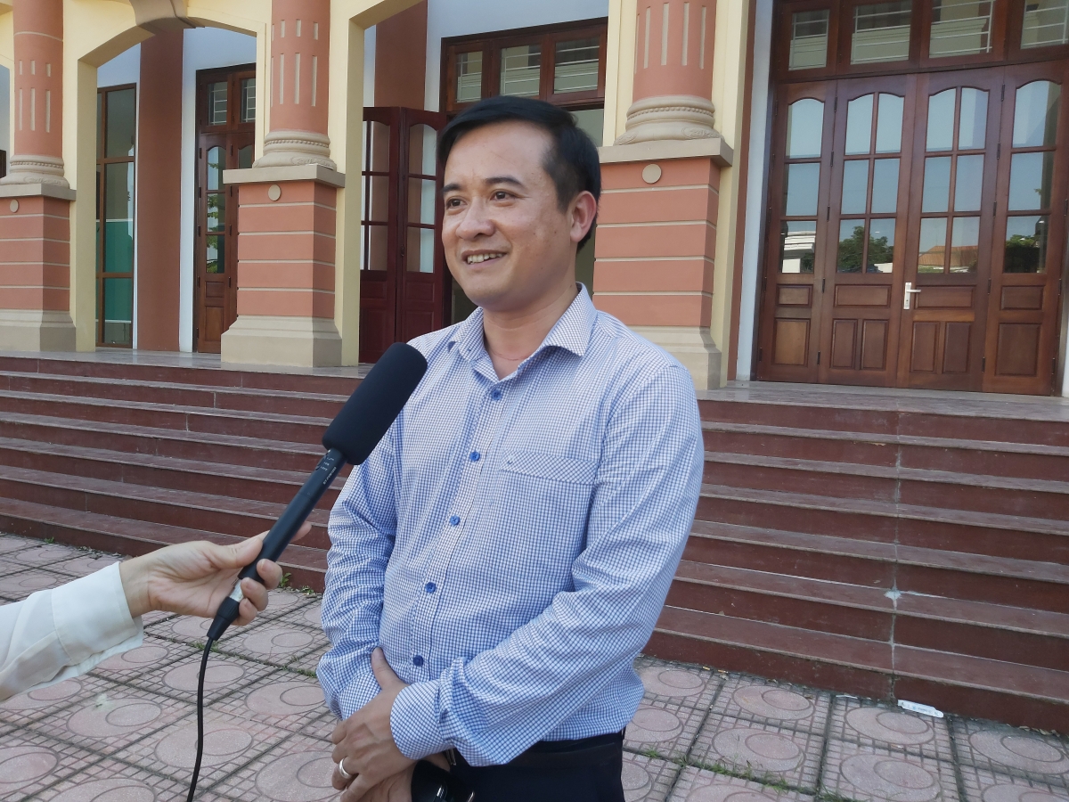 Ông Đỗ Mạnh Hưng, Chủ tịch Uỷ ban nhân dân huyện Ba Vì đánh giá cao hoạt động của CLB Tình người
