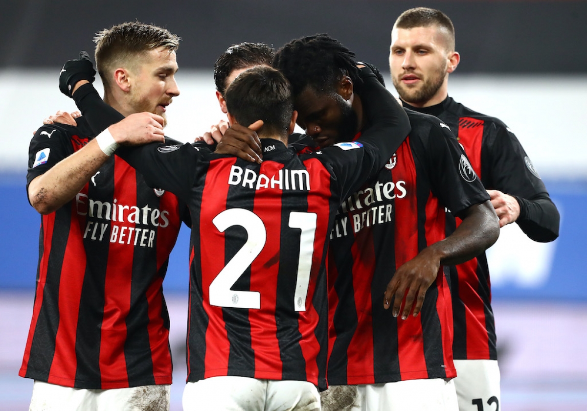 AC Milan xây chắc vị trí số 1 trên bảng xếp hạng