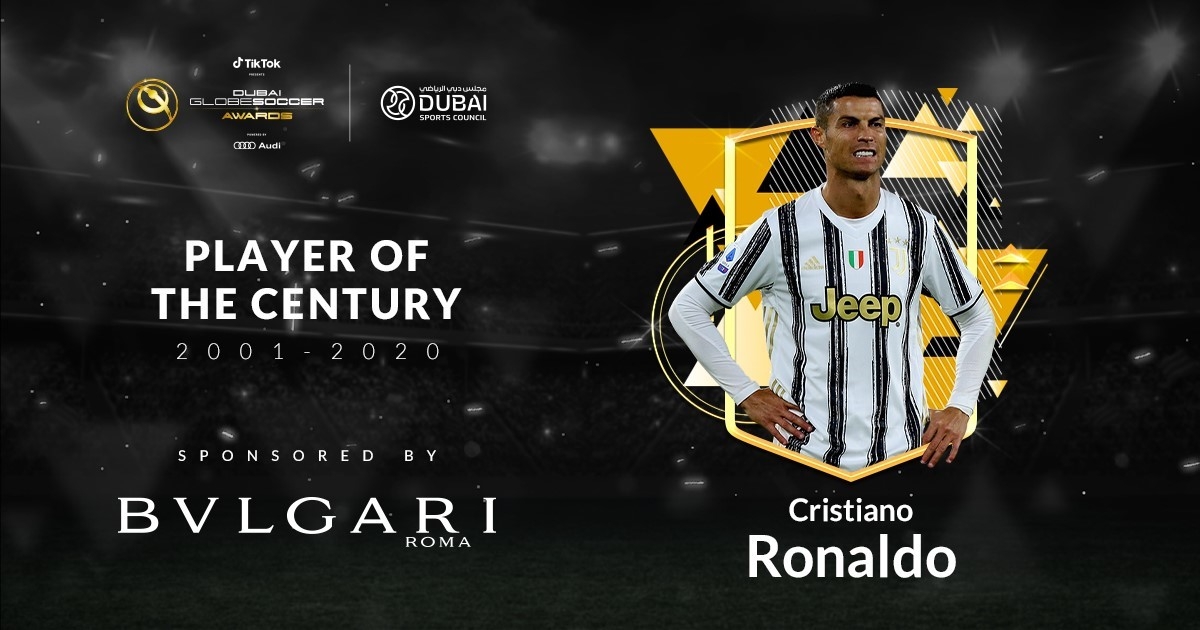 Ronaldo mới được bầu chọn là cầu thủ của thế kỷ