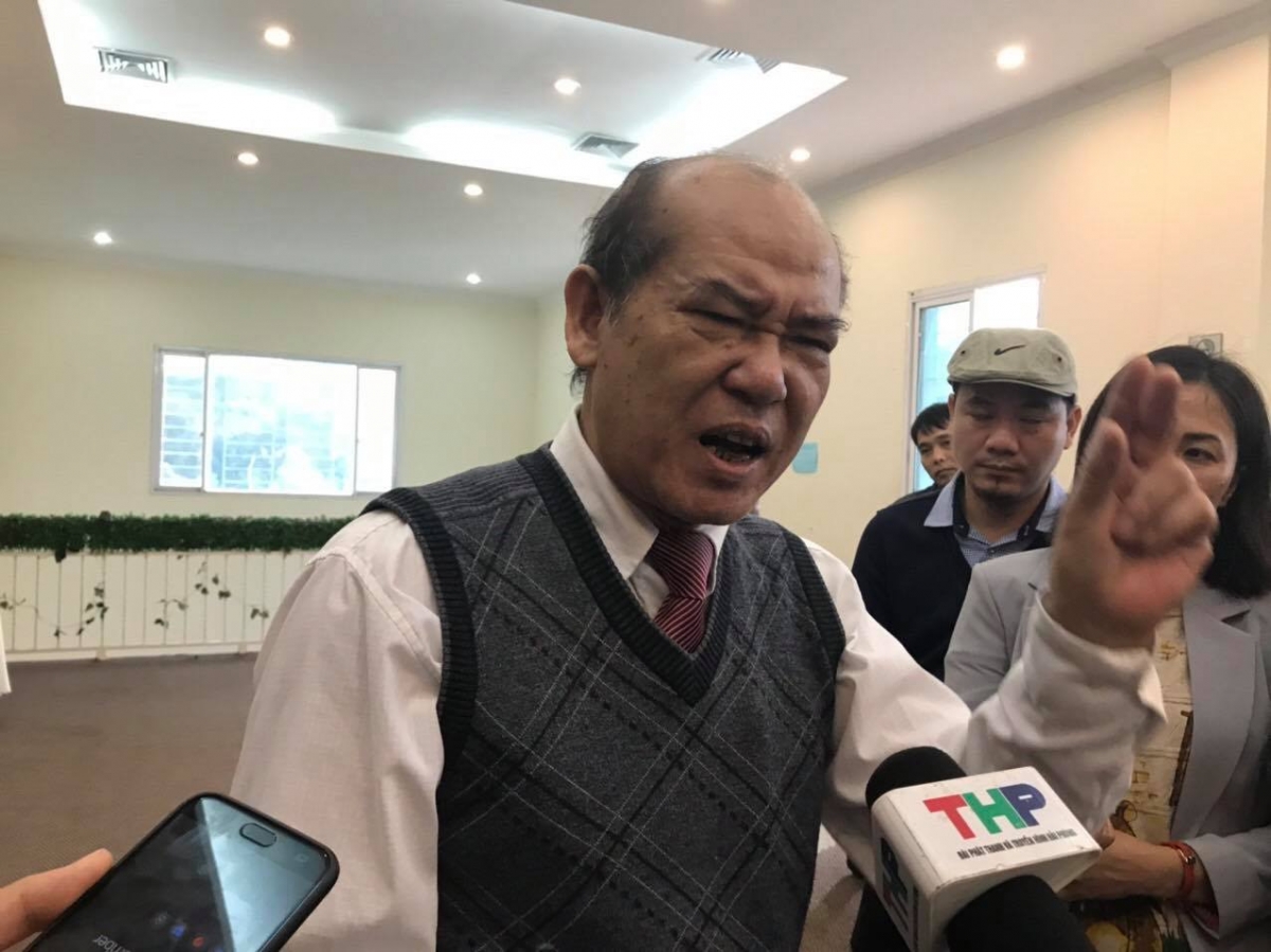 Ông Nguyễn Đức Hà trao đối với các phóng viên
tại Hội nghị tập huấn tuyên truyền Đại hội lần thứ XIII của Đảng cho các cơ quan báo chí