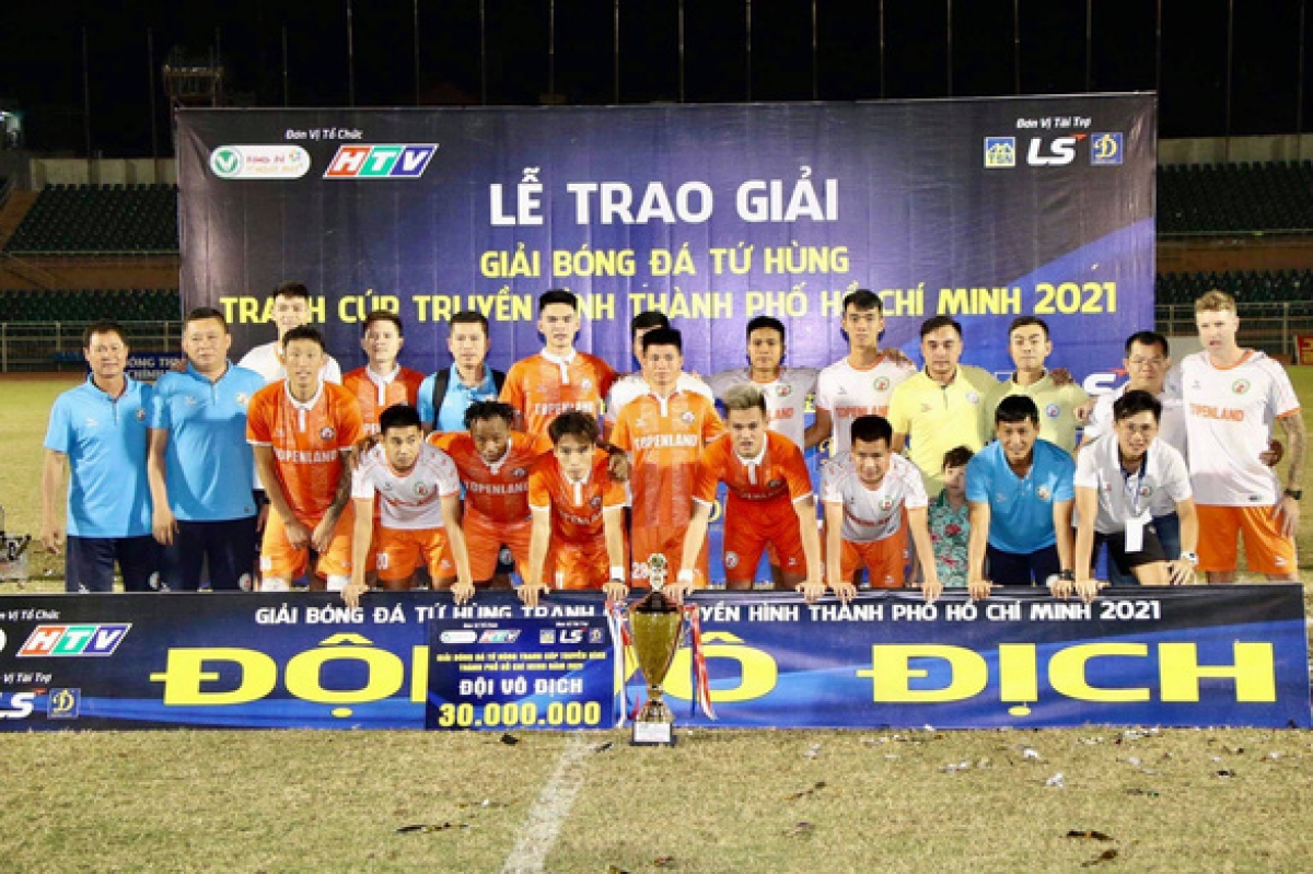 FC Bình Định đăng quang tại cúp Tứ hùng