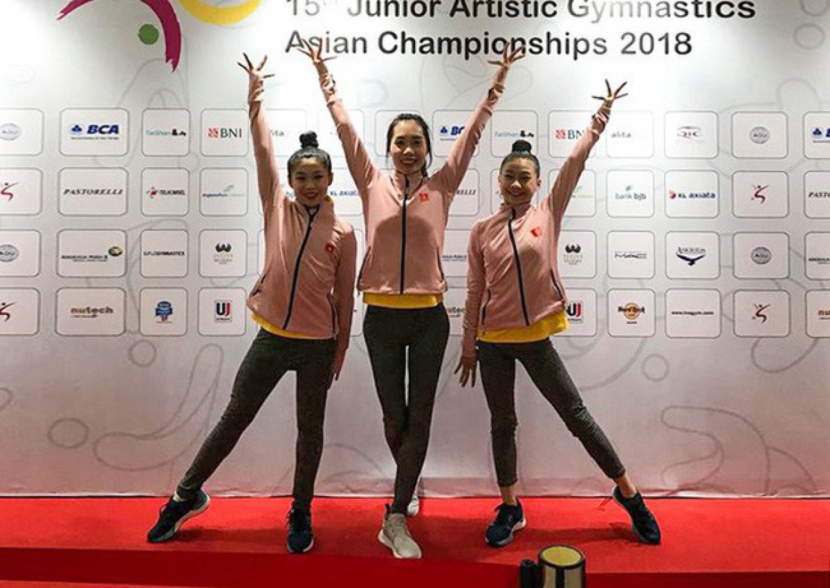 VĐV Phạm Như Phương (ngoài cùng bên phải) giành suất dự Olympic trẻ 2018