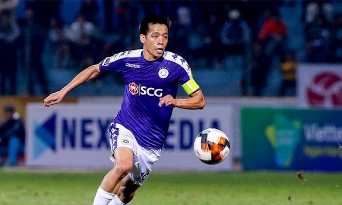 Văn Quyết là đội trưởng gương mẫu trong màu áo Hà Nội FC
