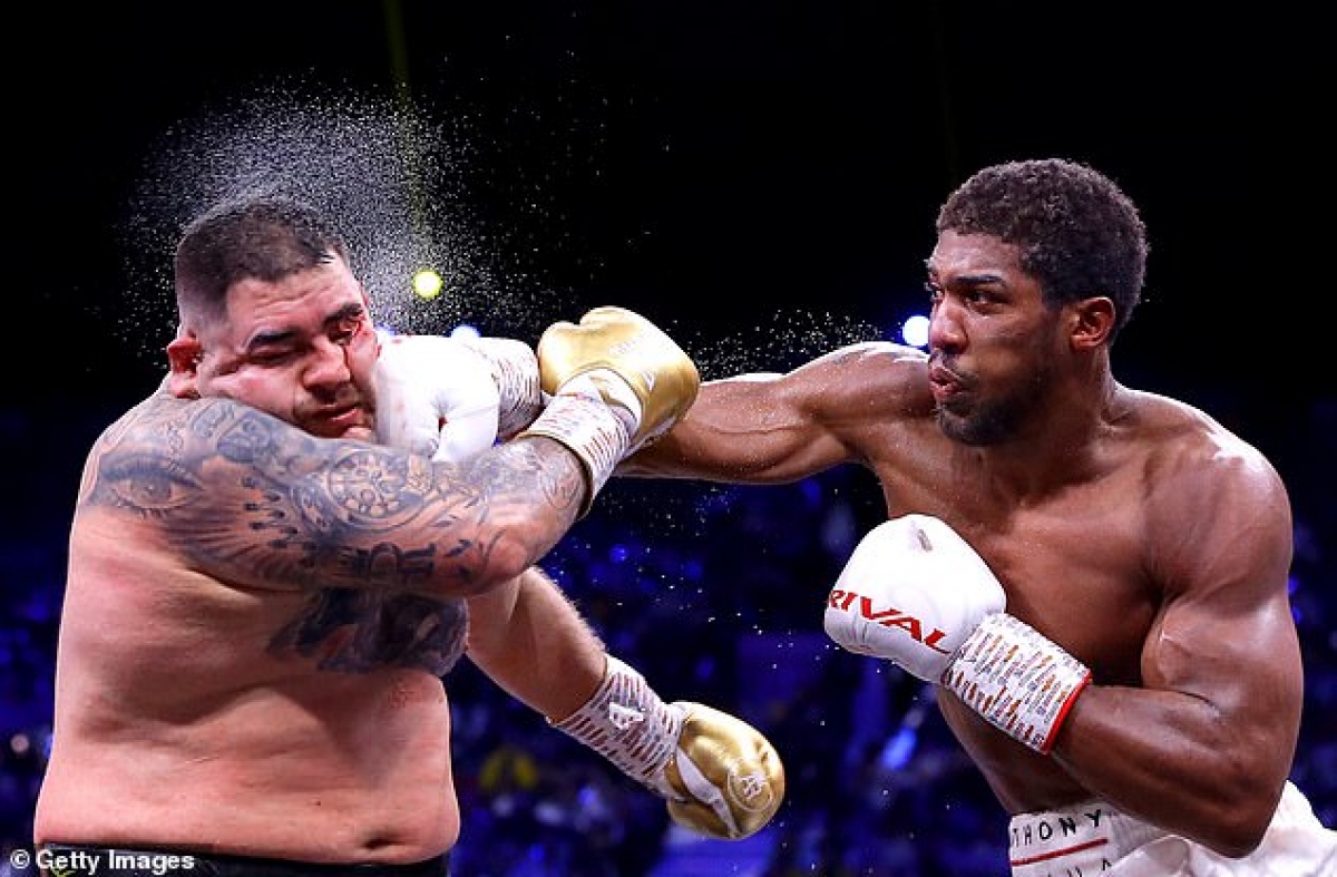 Ruiz Jnr đã không thi đấu kể từ khi mất chức vô địch thế giới hạng nặng vào tay Anthony Joshua vào năm 2019