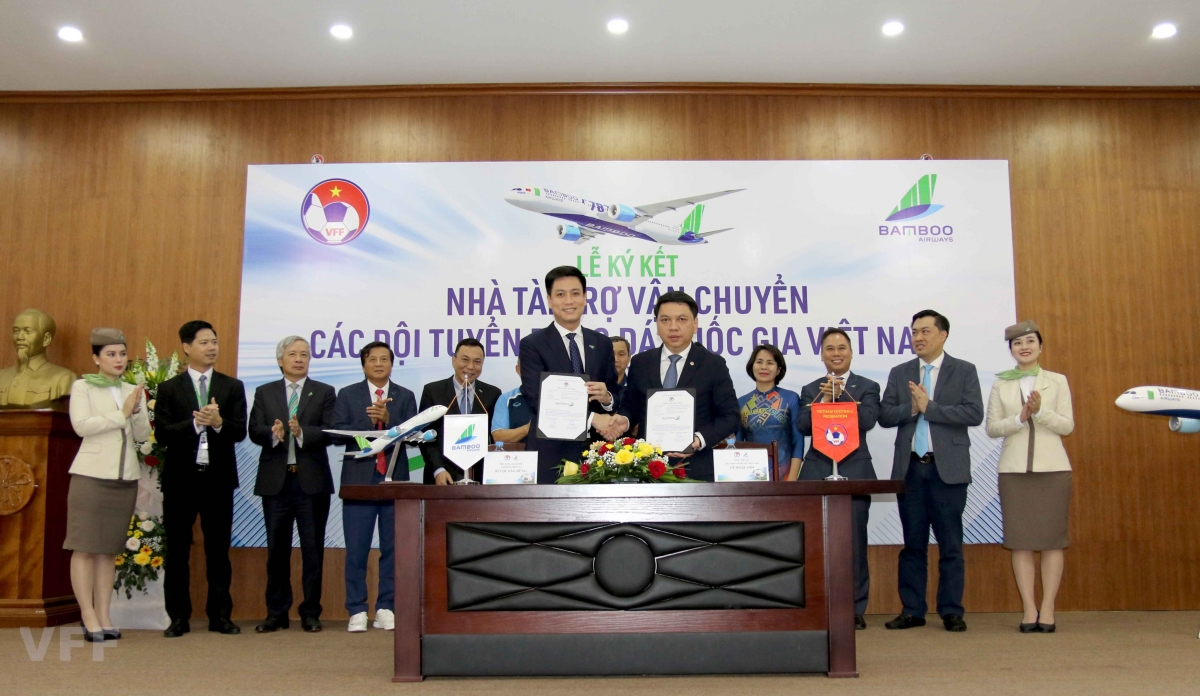 Ký kết hợp tác giữa đại diện LĐBĐVN và Hãng hàng không Bamboo Airways