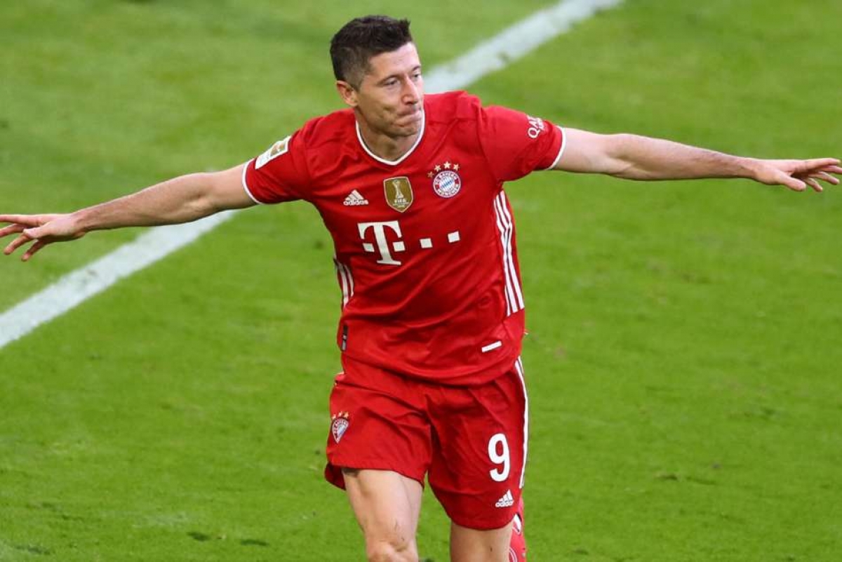 Robert Lewandowski lập cú hat-trick cho Bayern (Ảnh: Internet)