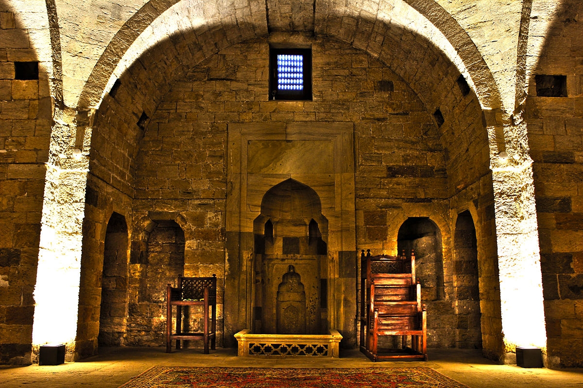 Bên trong cung điện Shirvan Shah