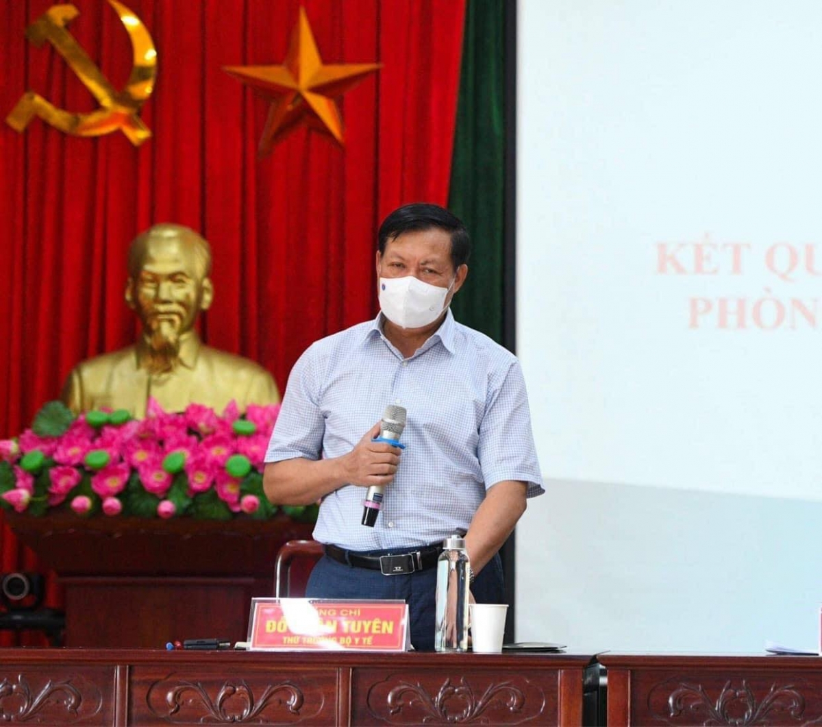 Thứ trưởng Bộ Y tế Đỗ Xuân Tuyên làm việc với tỉnh Bắc Ninh